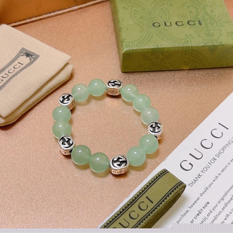 G*u*i bracelets